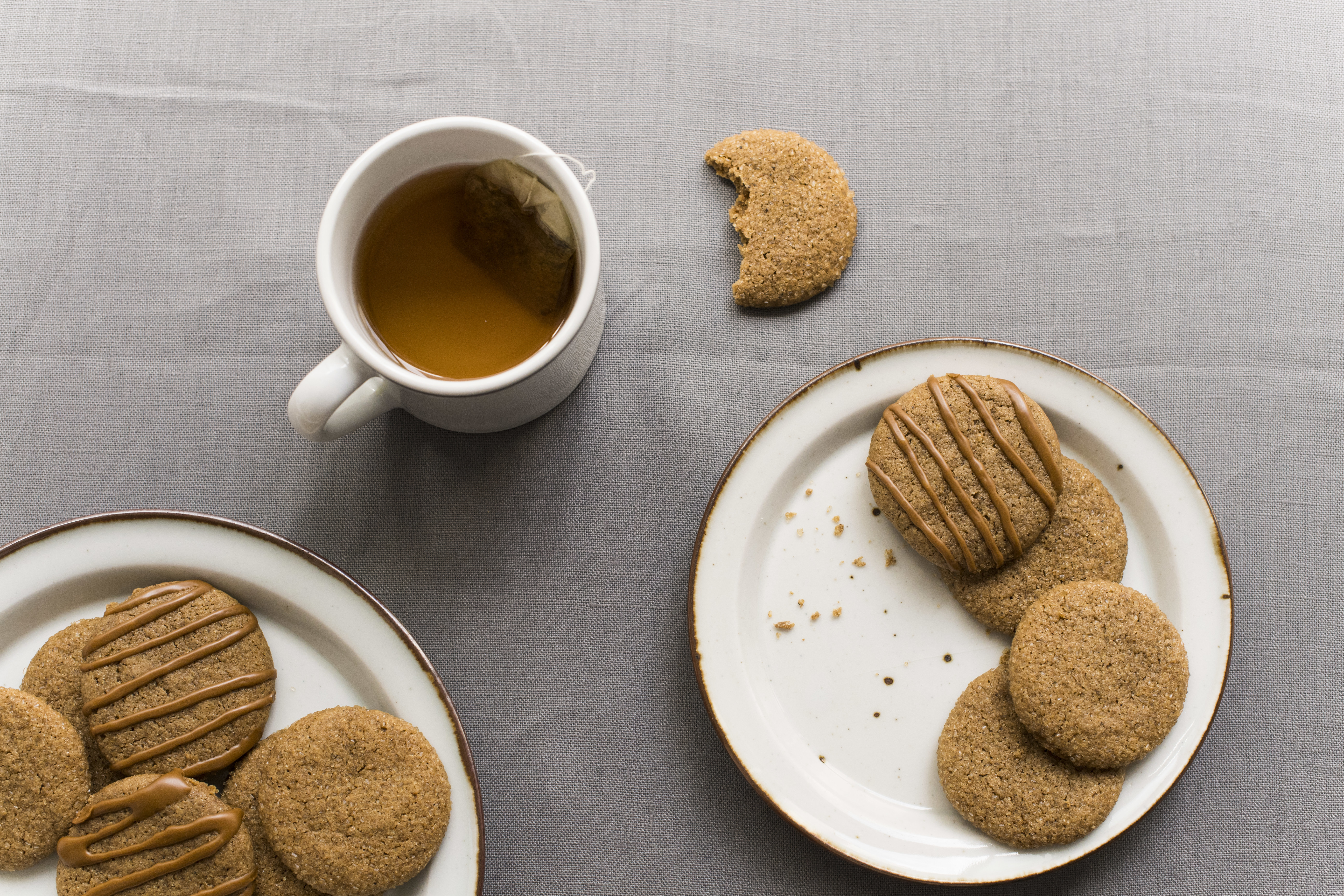 Gingerbread Pepper Cookies (Pierniki) Gingerbread Pepper Cookies (Pierniki)