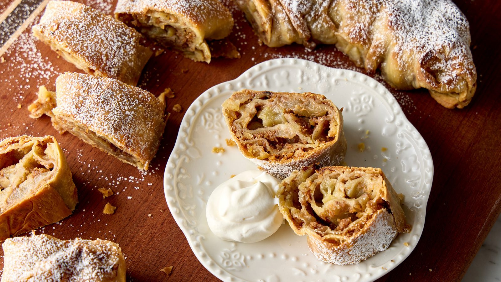 Austrian Apple Strudel Plate FB