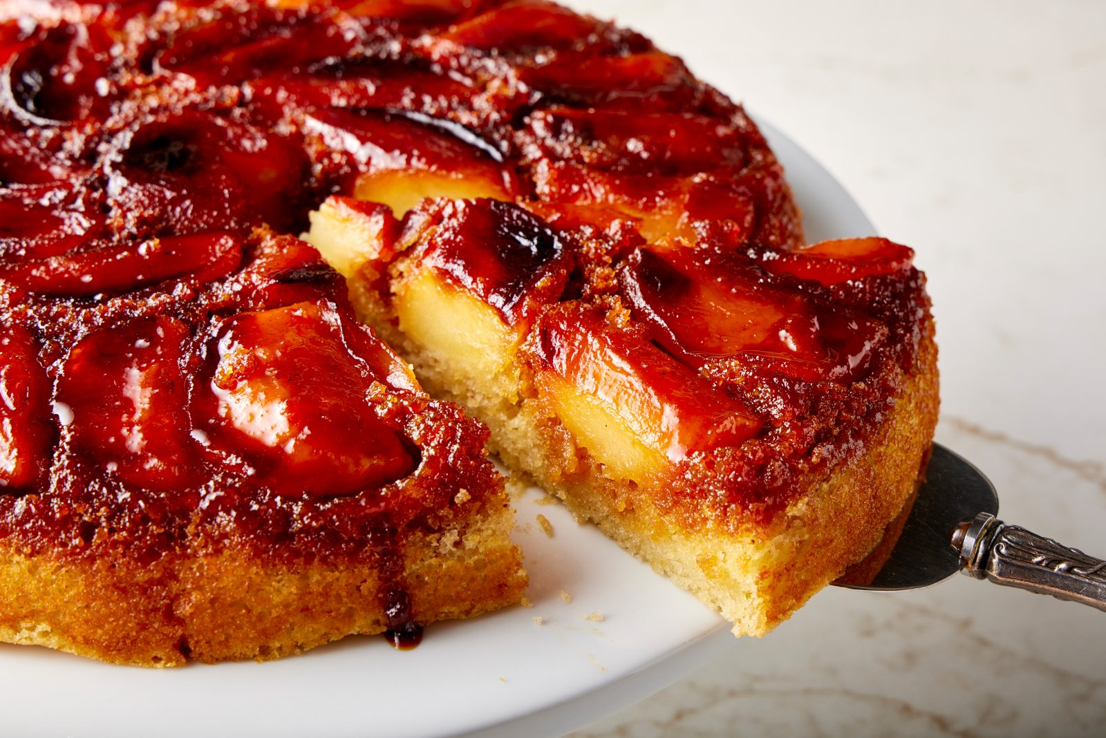 Burnt Sugar Apple Upside Down Cake