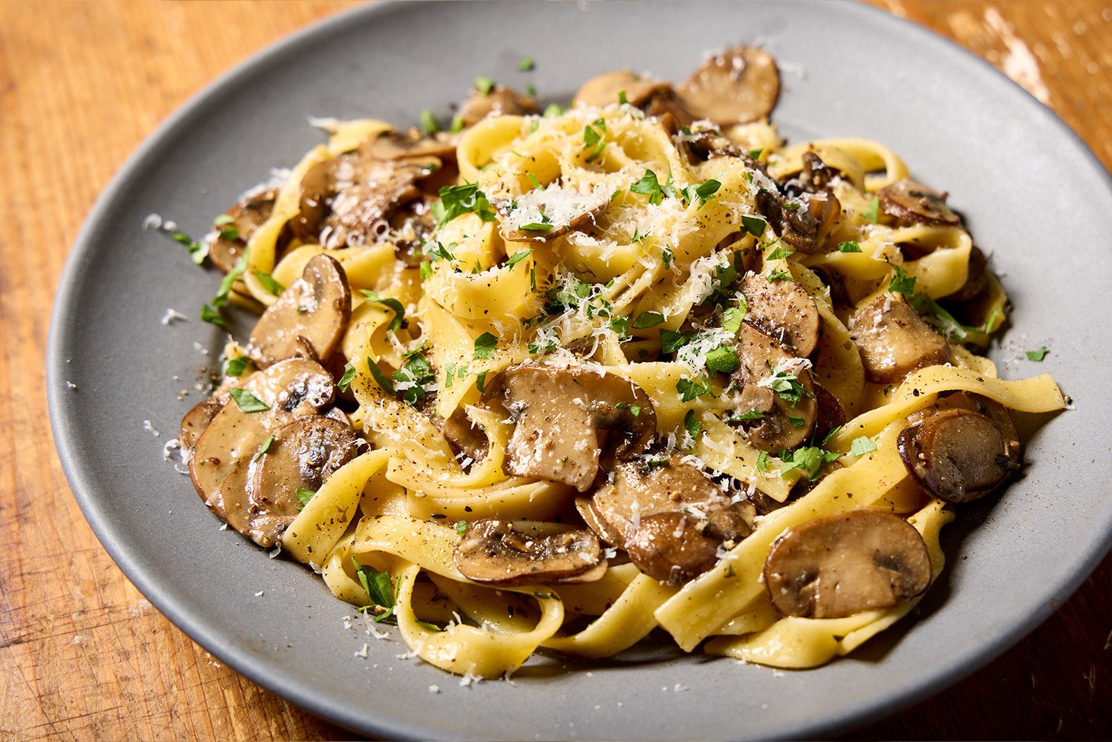 Cheesy Mushroom Thyme Fettuccine