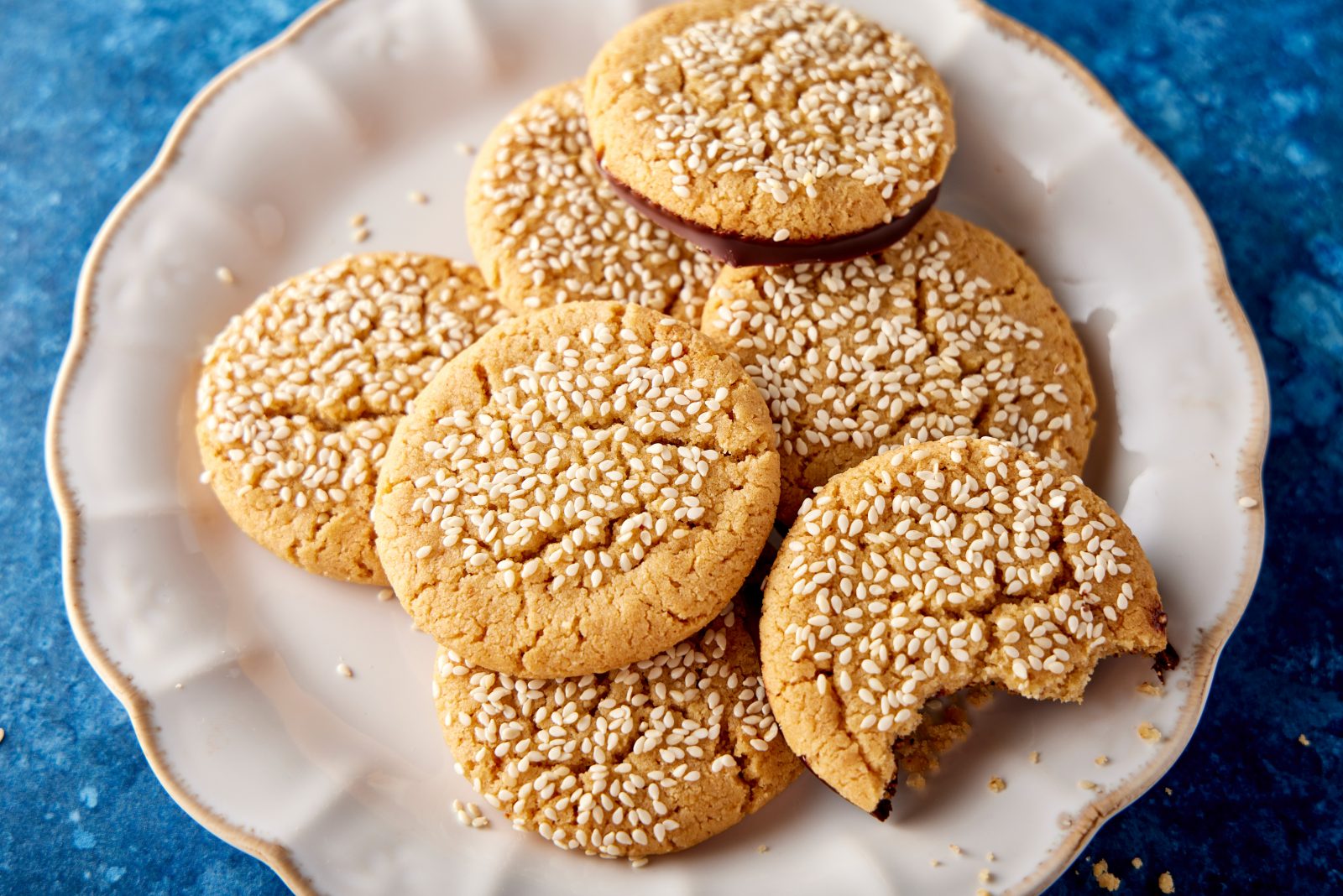 Double Sesame Almond Cookies