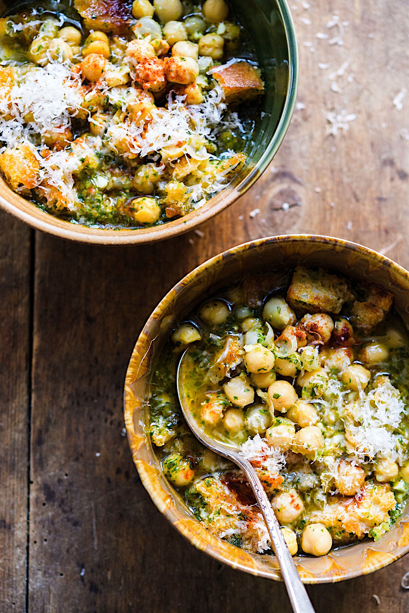 Garlic and Cilantro Soup with Chickpeas (Açorda a Alentejana)