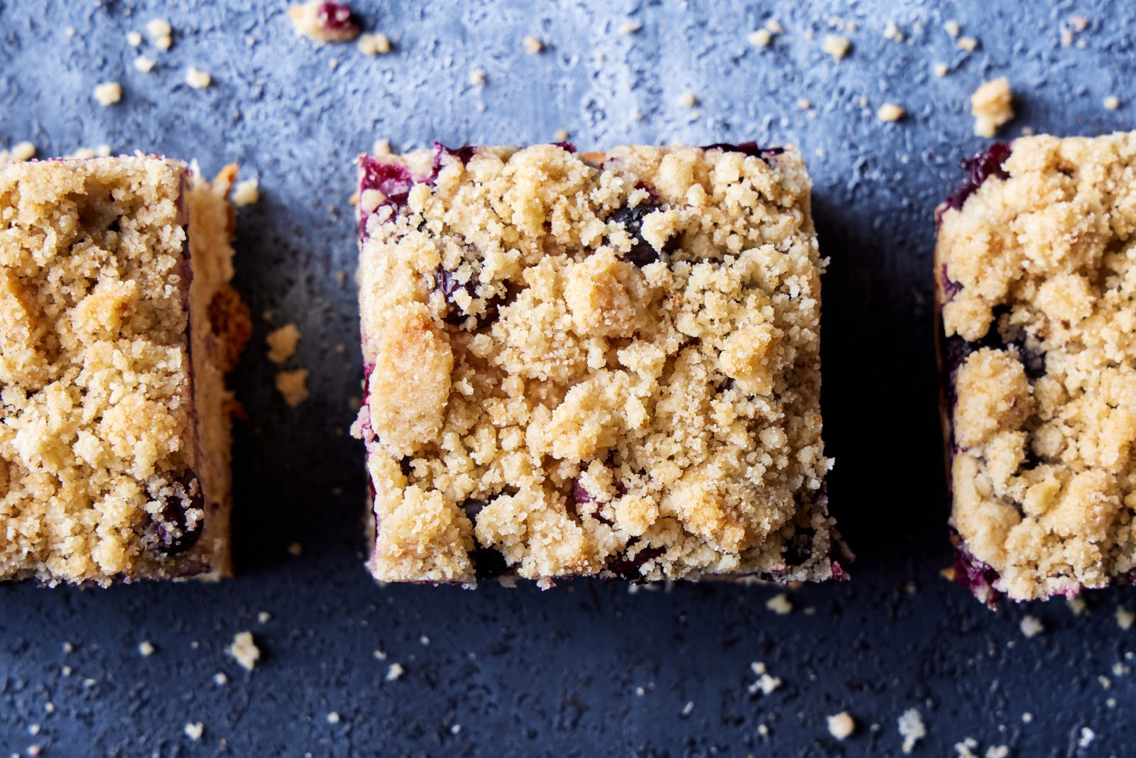 German Blueberry Streusel Cake