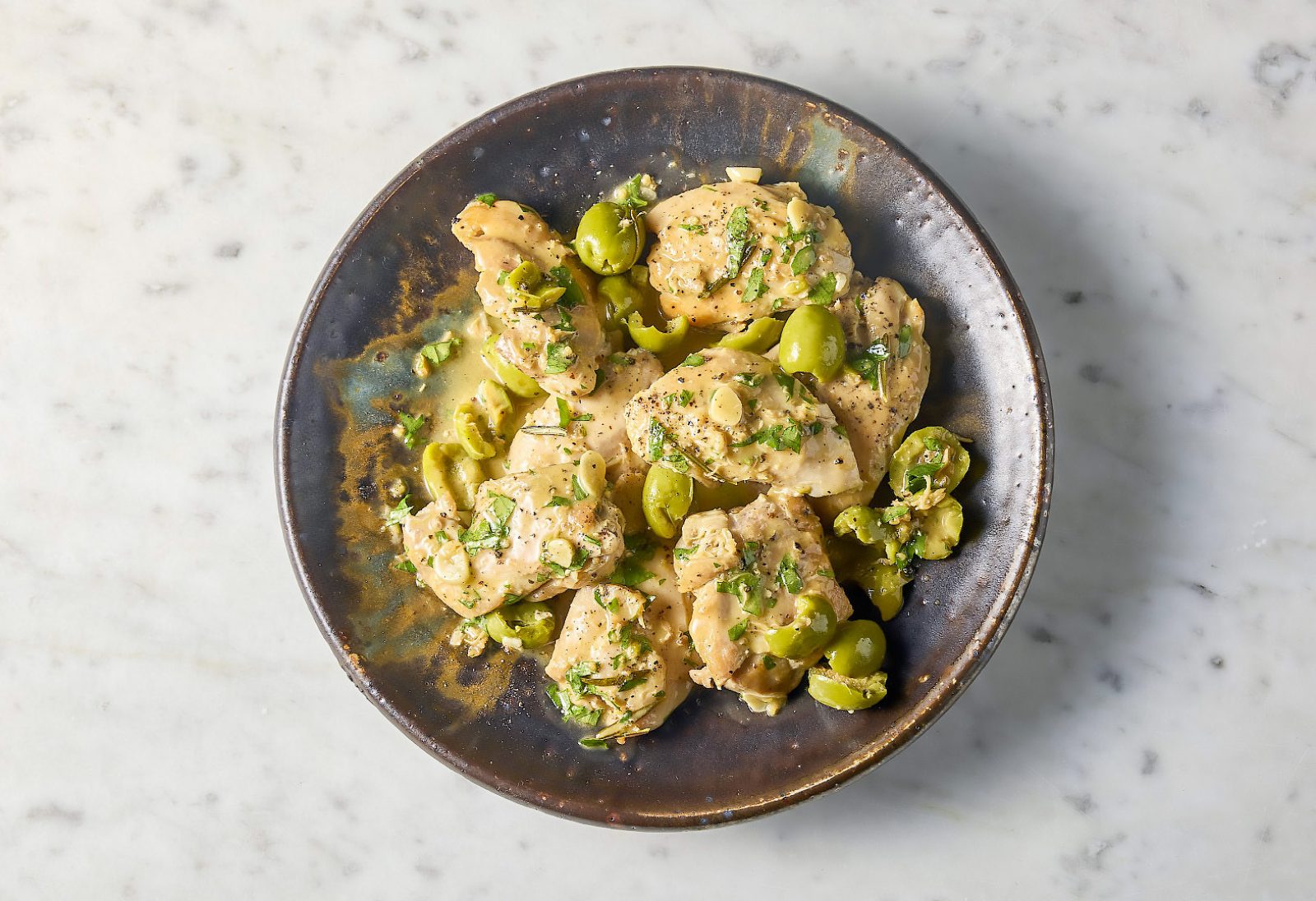 Green Olive Garlic Braised Chicken