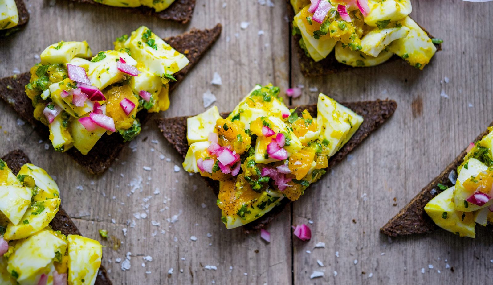 Herbed Egg Salad Pickled Red Onion