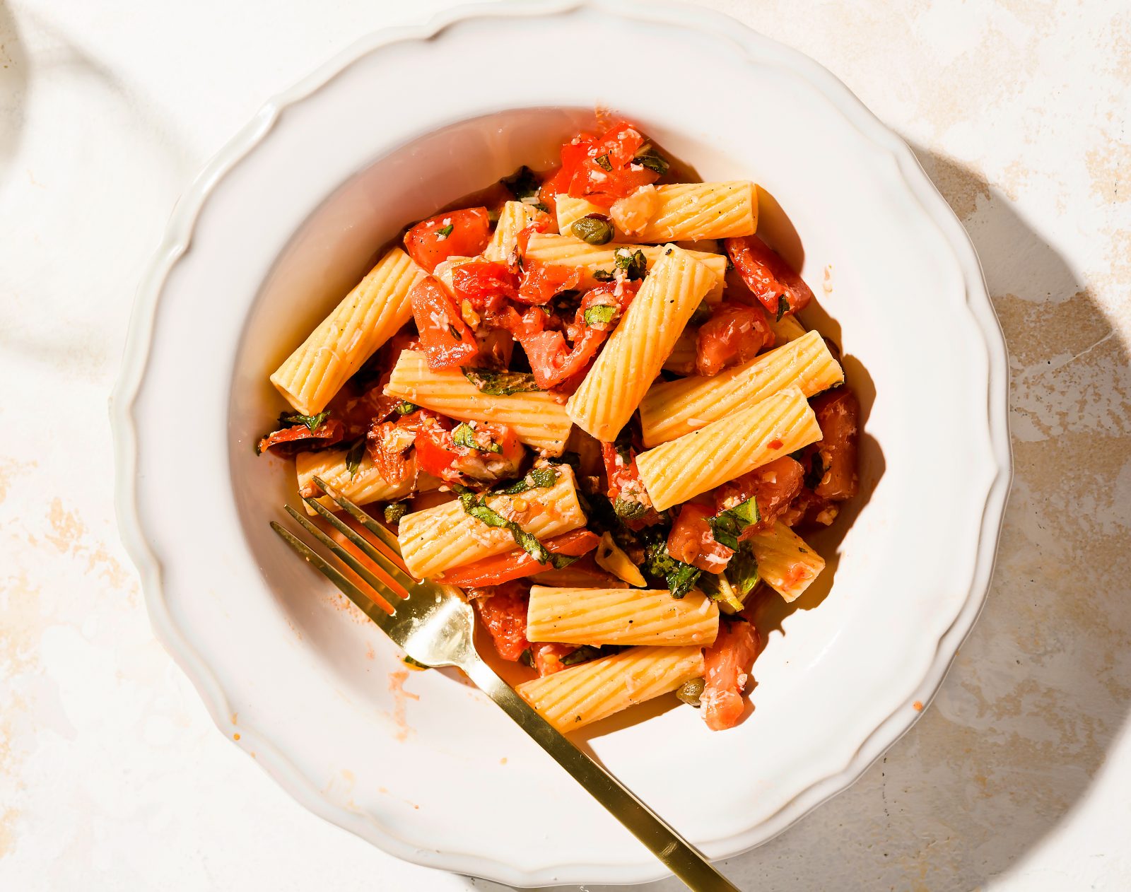 Pasta Fresh Tomatoes Capers Herbs