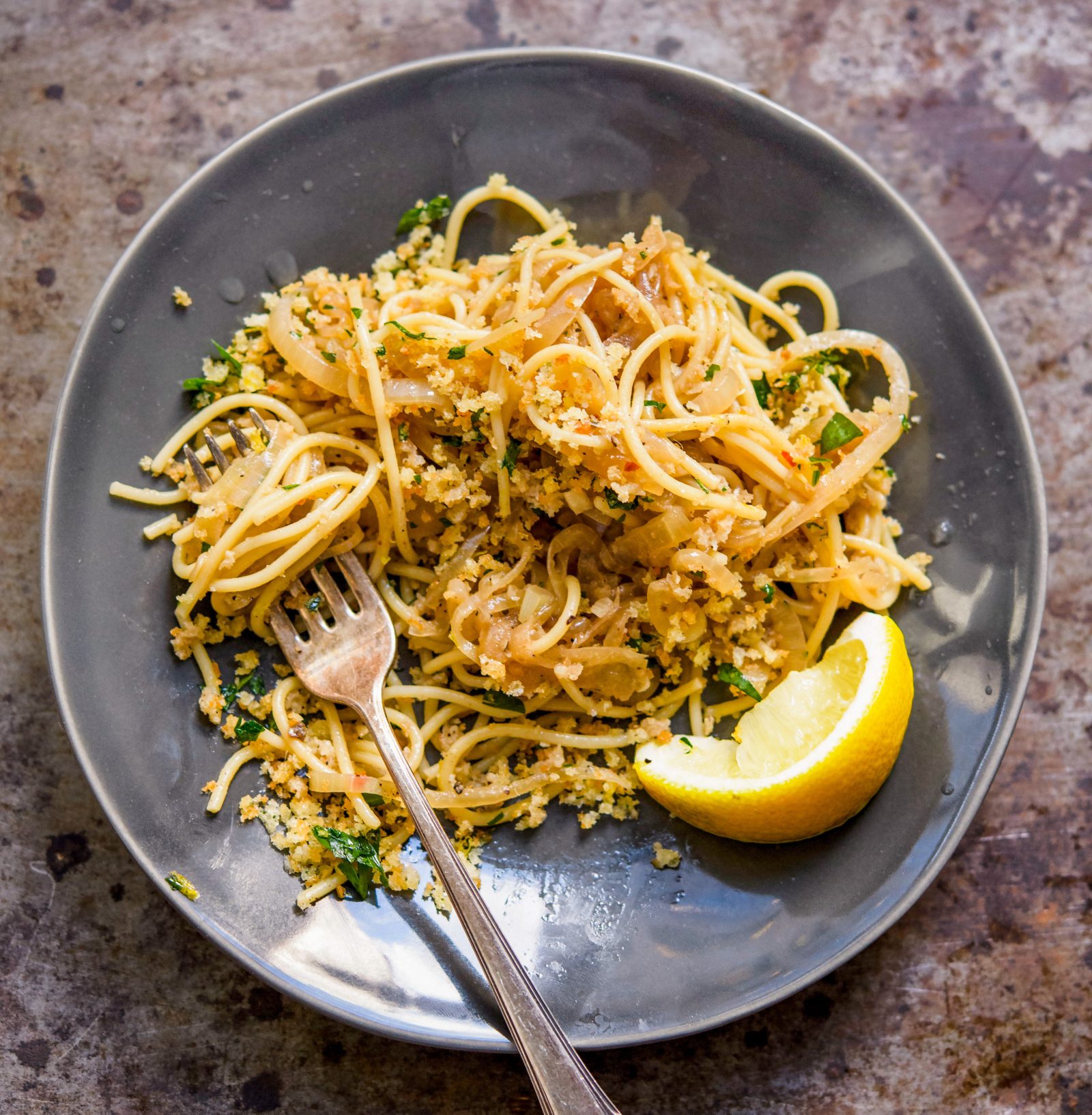 Pasta Golden Onions Breadcrumbs