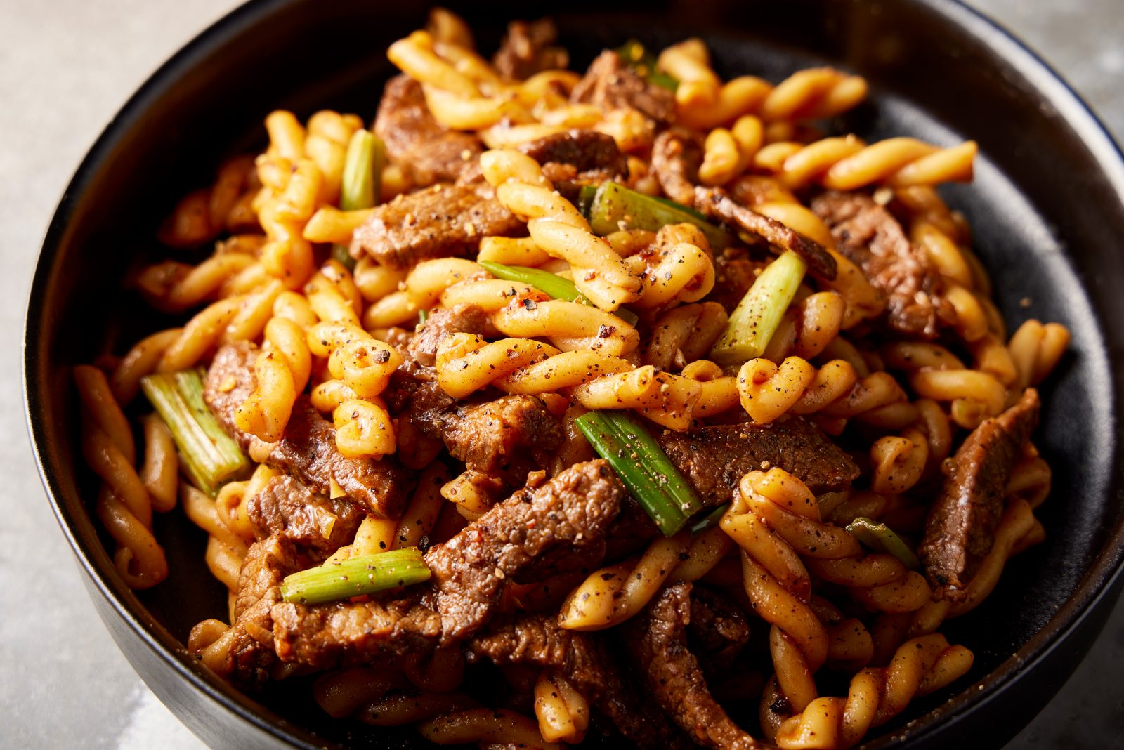Vietnamese Stir Fried Pasta Beef