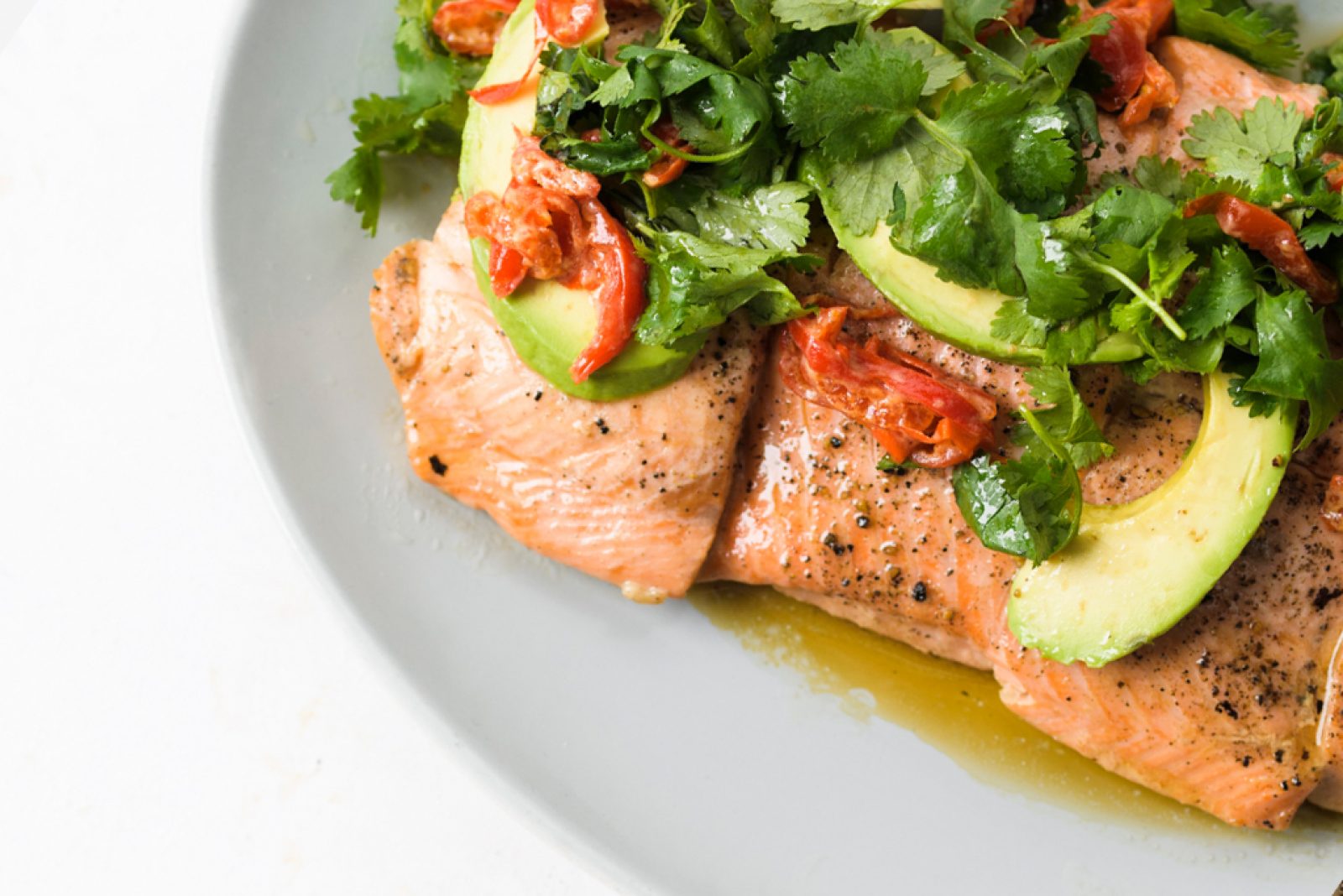 avocado-cilantro-salad-foil-wrapped-salmon-cookish WEB
