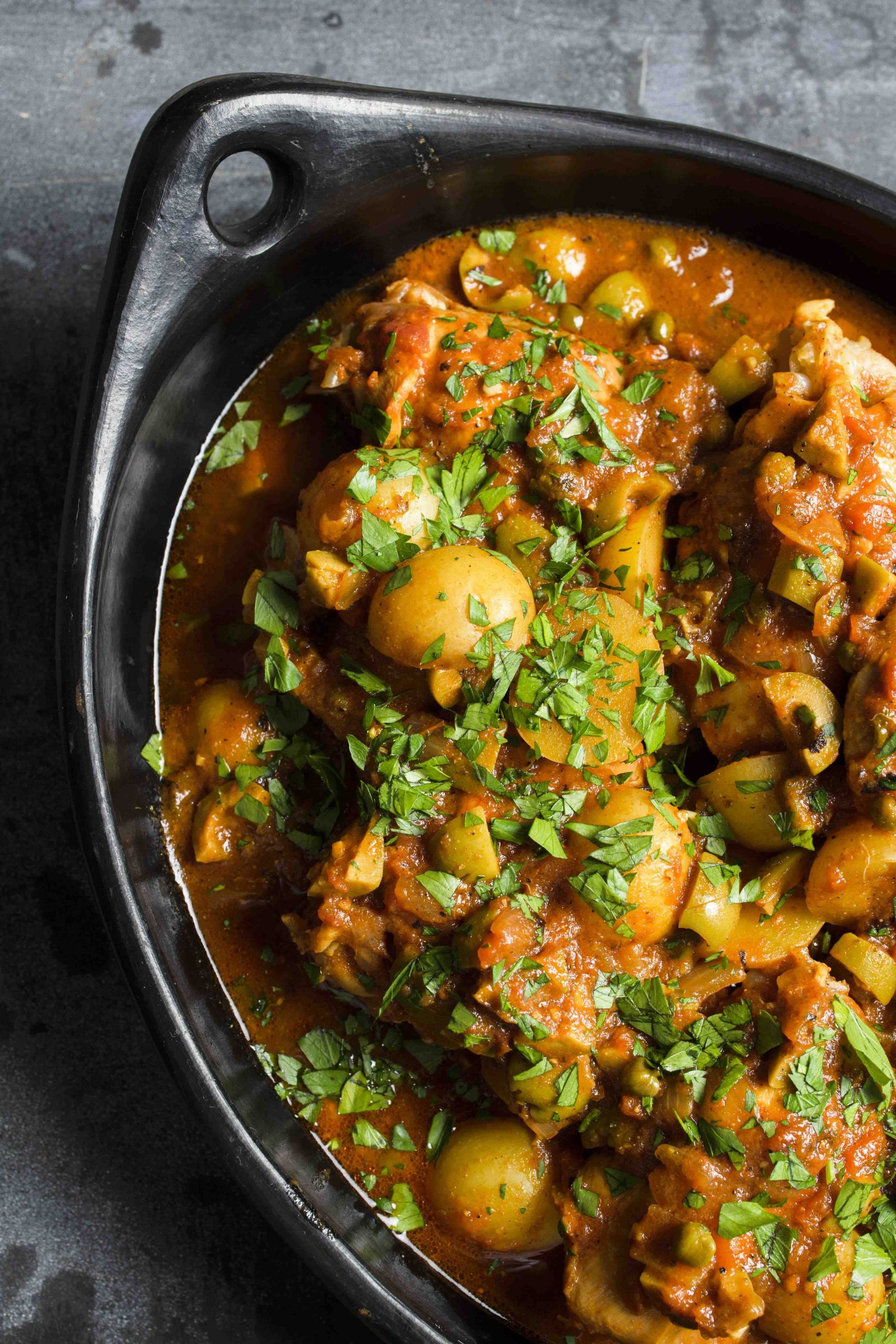 cuban-style-braised-chicken