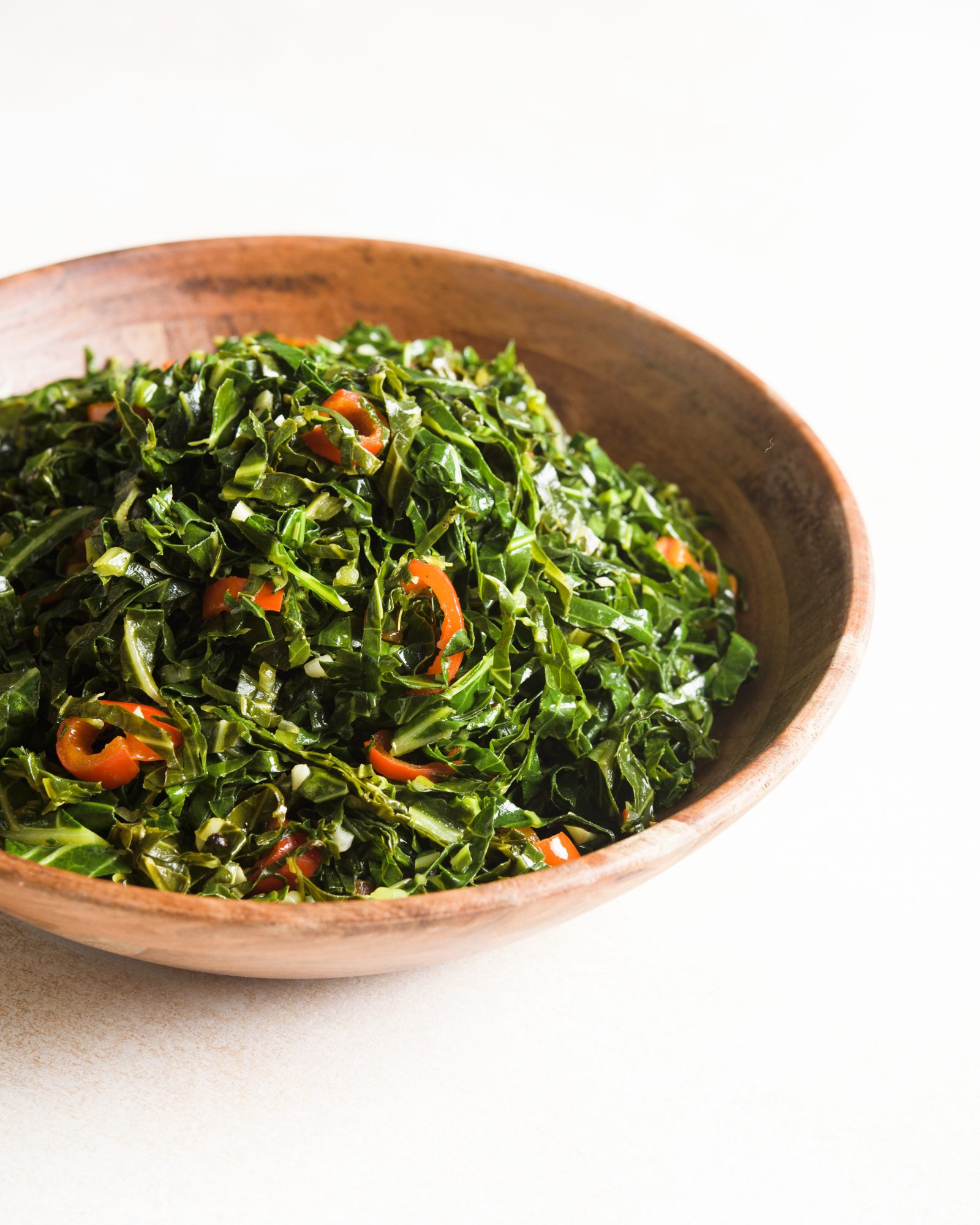 Garlicky quick cooked collard ribbons v
