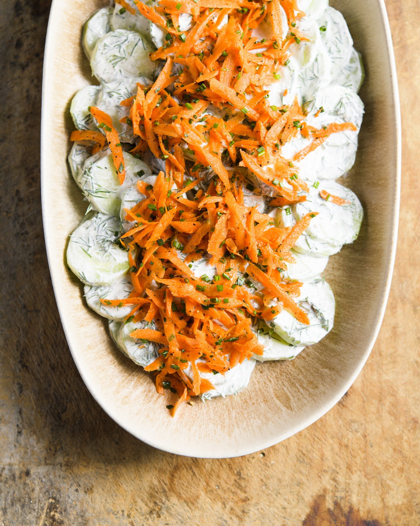German cucumber dill salad gurkensalat v