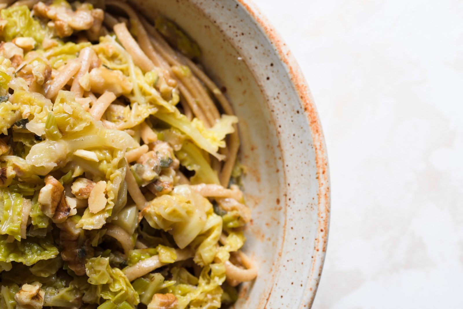 leeks-cabbage-whole-wheat-fettuccine-cookish WEB