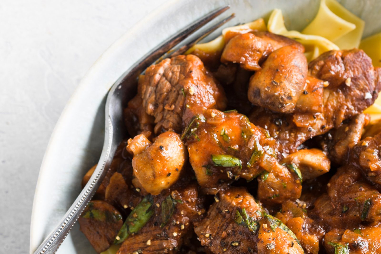 mushrooms-tarragon-sauteed-beef-cookish WEB