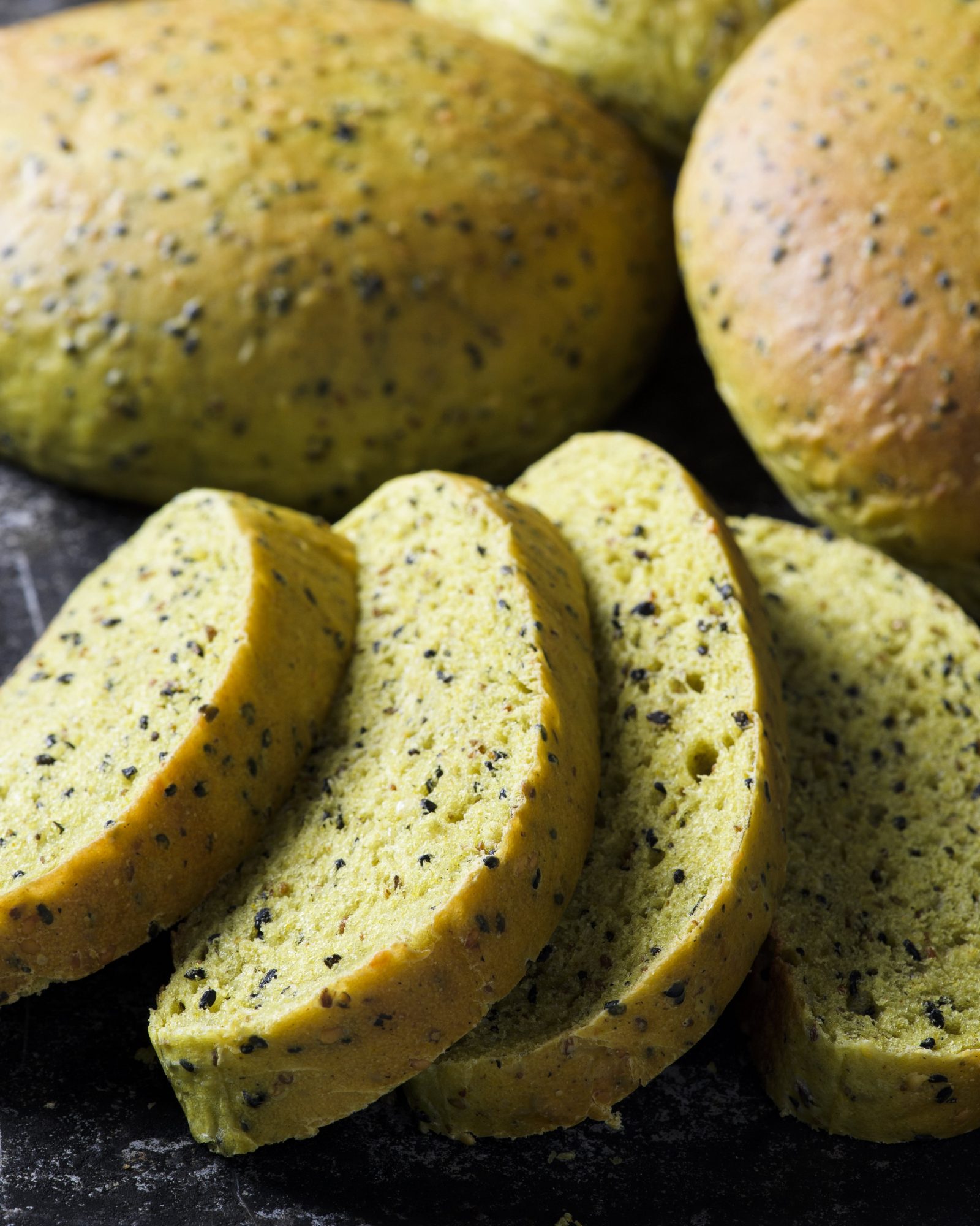 Palestinian style turmeric bread kaak asfar v
