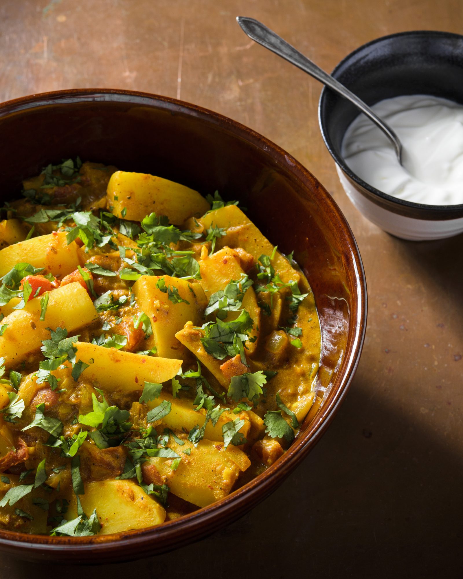 Potato curry tomatoes yogurt v