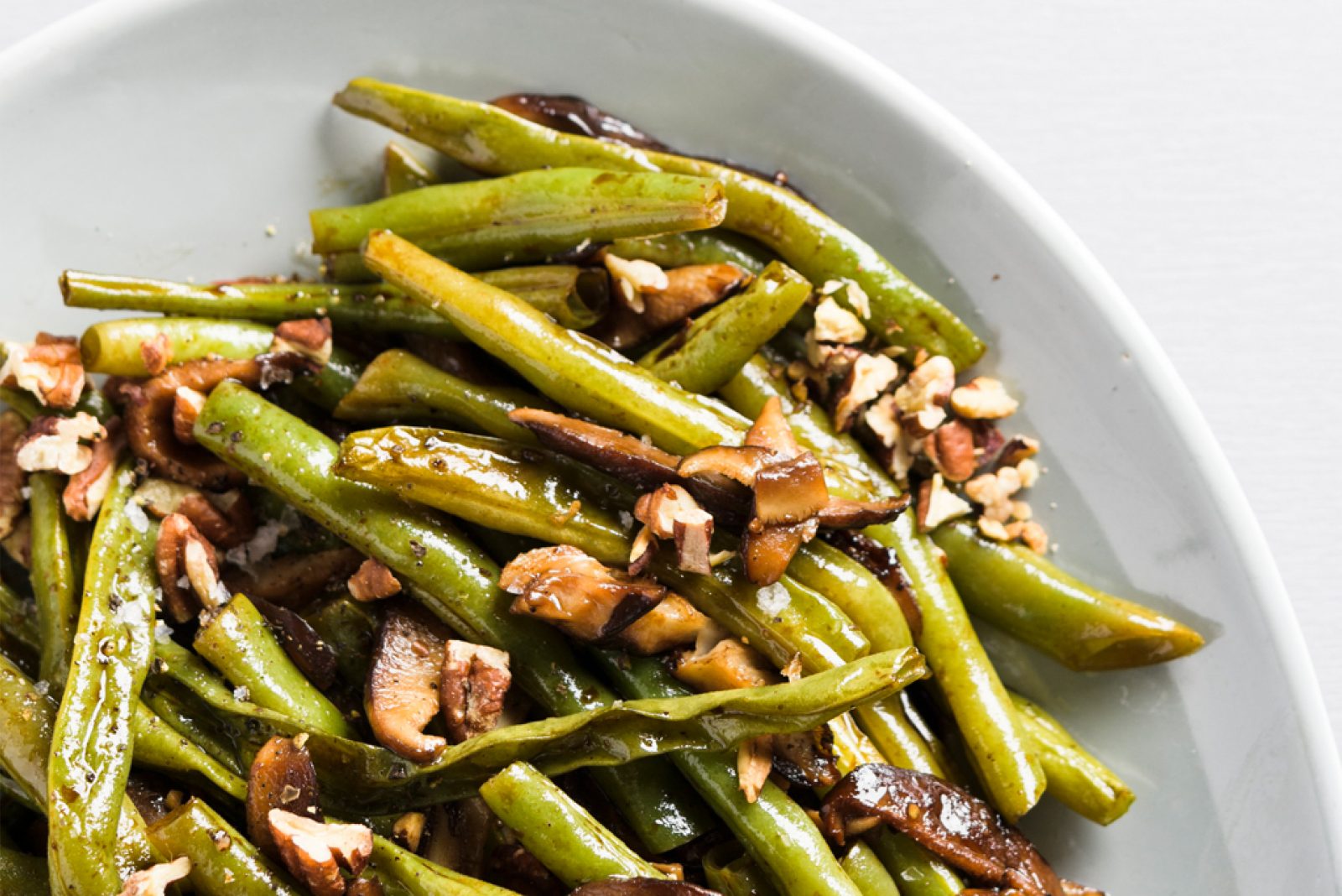 roasted-green-beans-shiitake-mushrooms-cookish WEB
