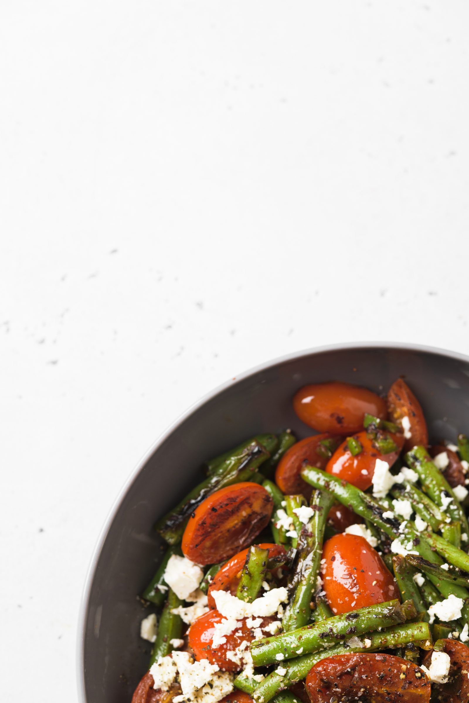 Seared steamed green beans tomatoes feta v