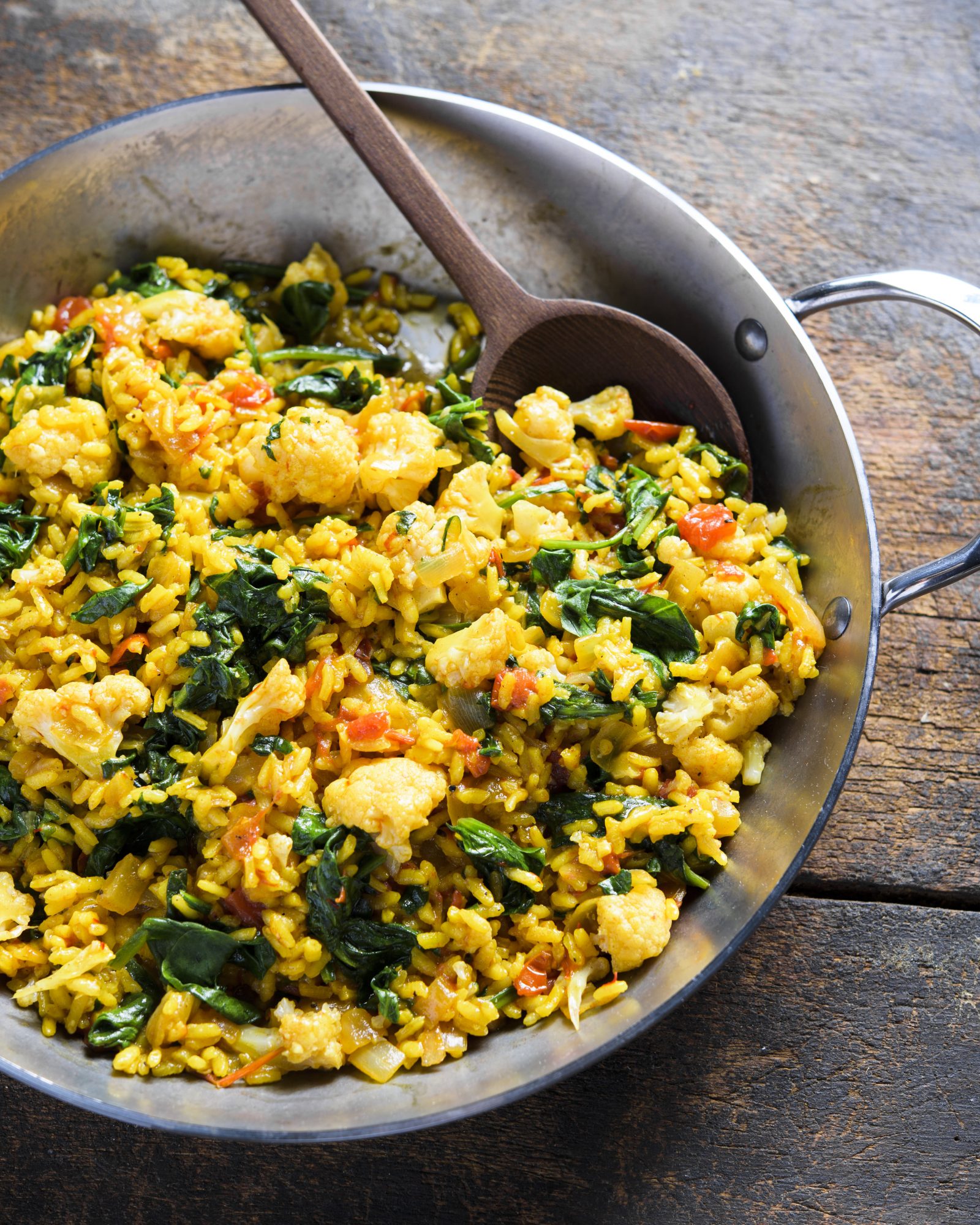 Spanish rice vegetables saffron v
