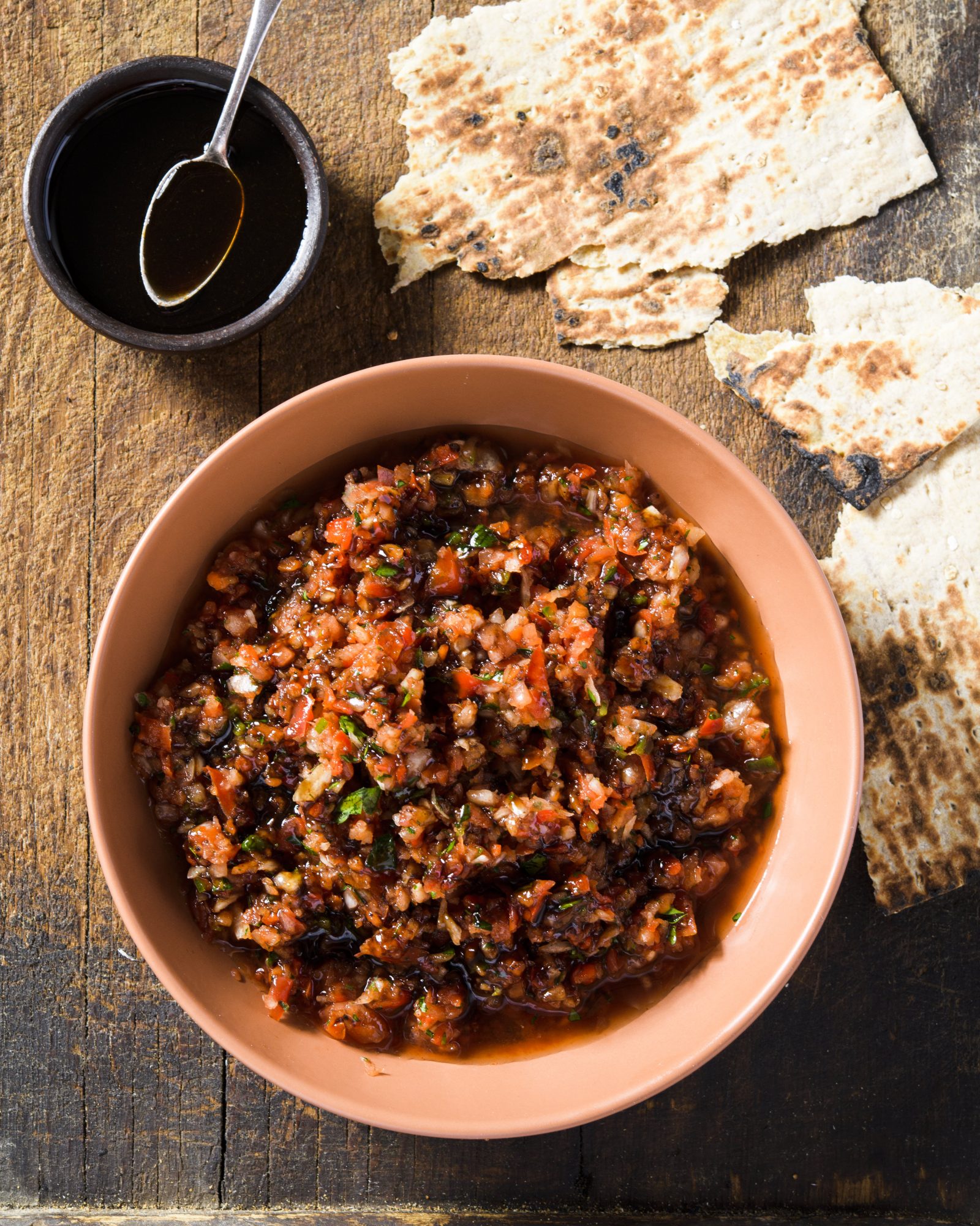 Turkish tomato red peper dip v