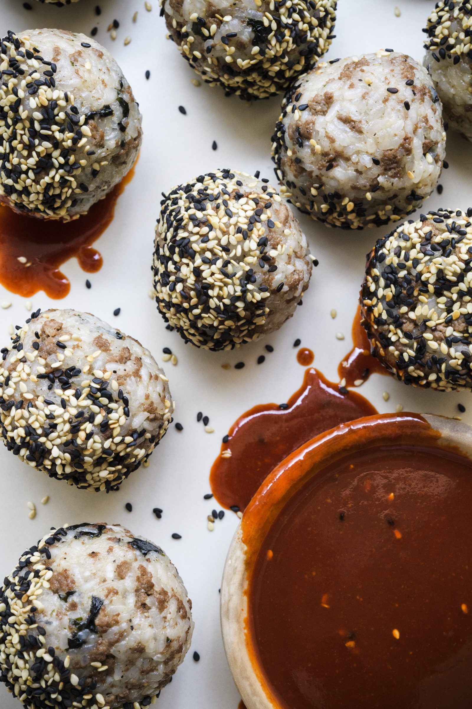 Korean Rice Balls with Seasoned Beef (Jumuk Bap)