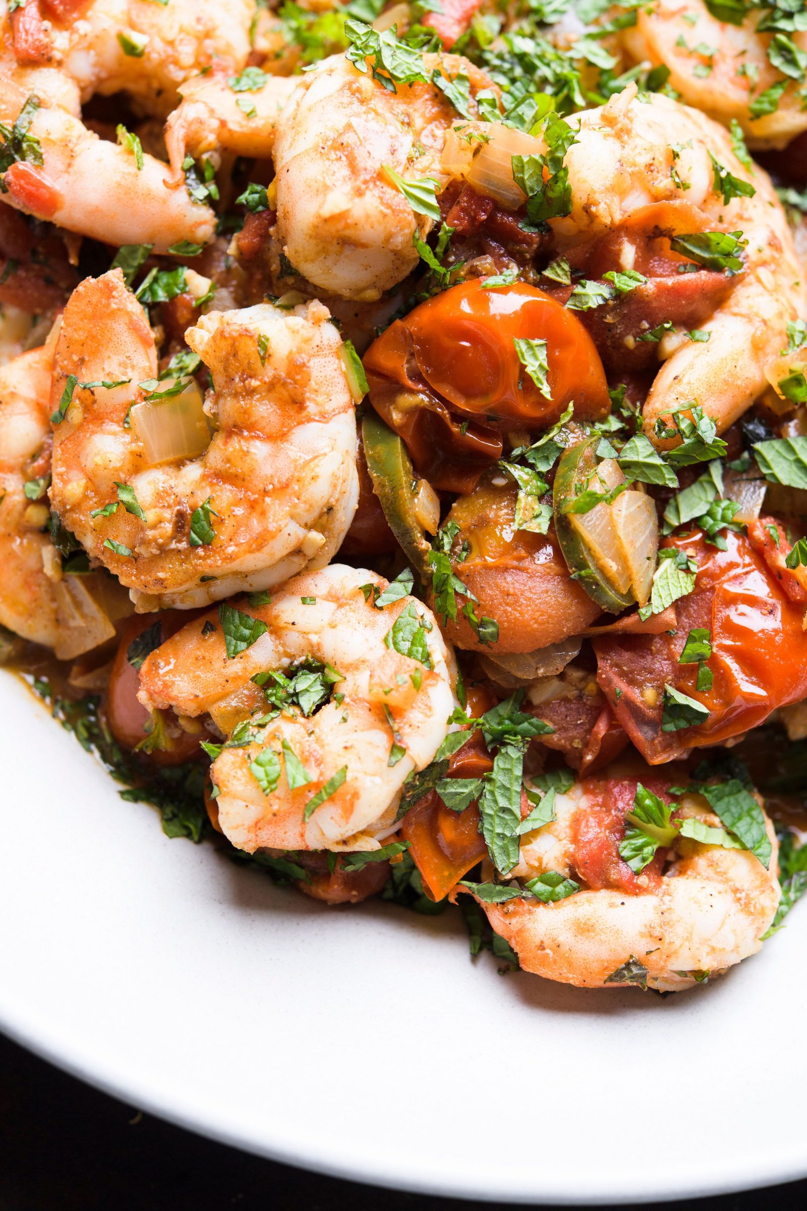 spiced-shrimp-tomatoes-fresh-mint-zibdiyit-gambari-gazan