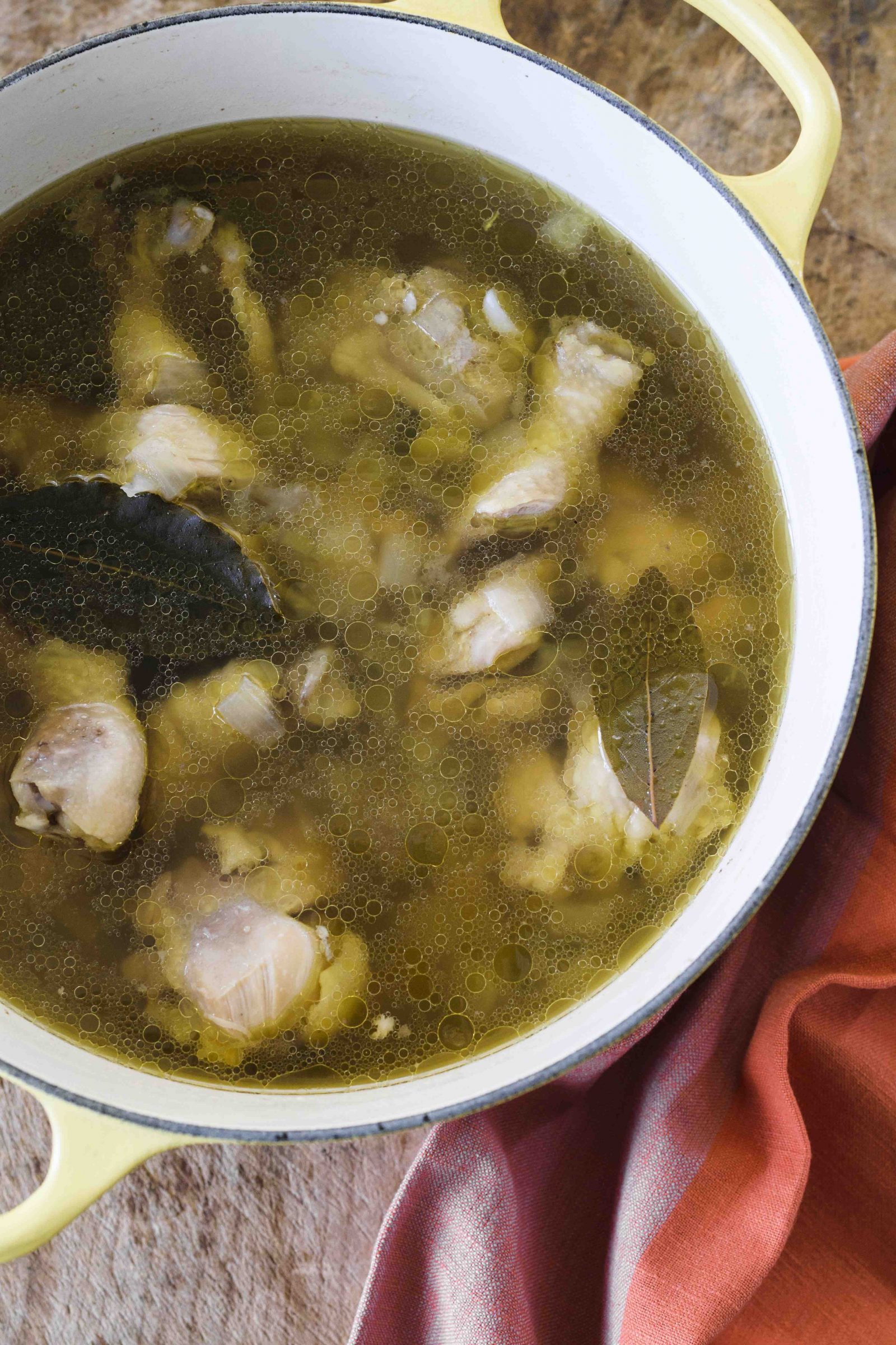 one-hour-homemade-chicken-broth