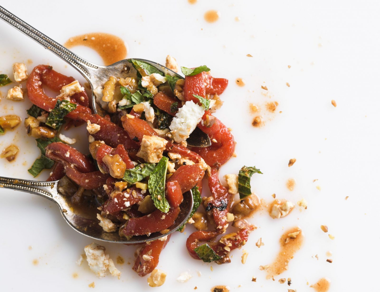 roasted-pepper-walnut-salad-cookish