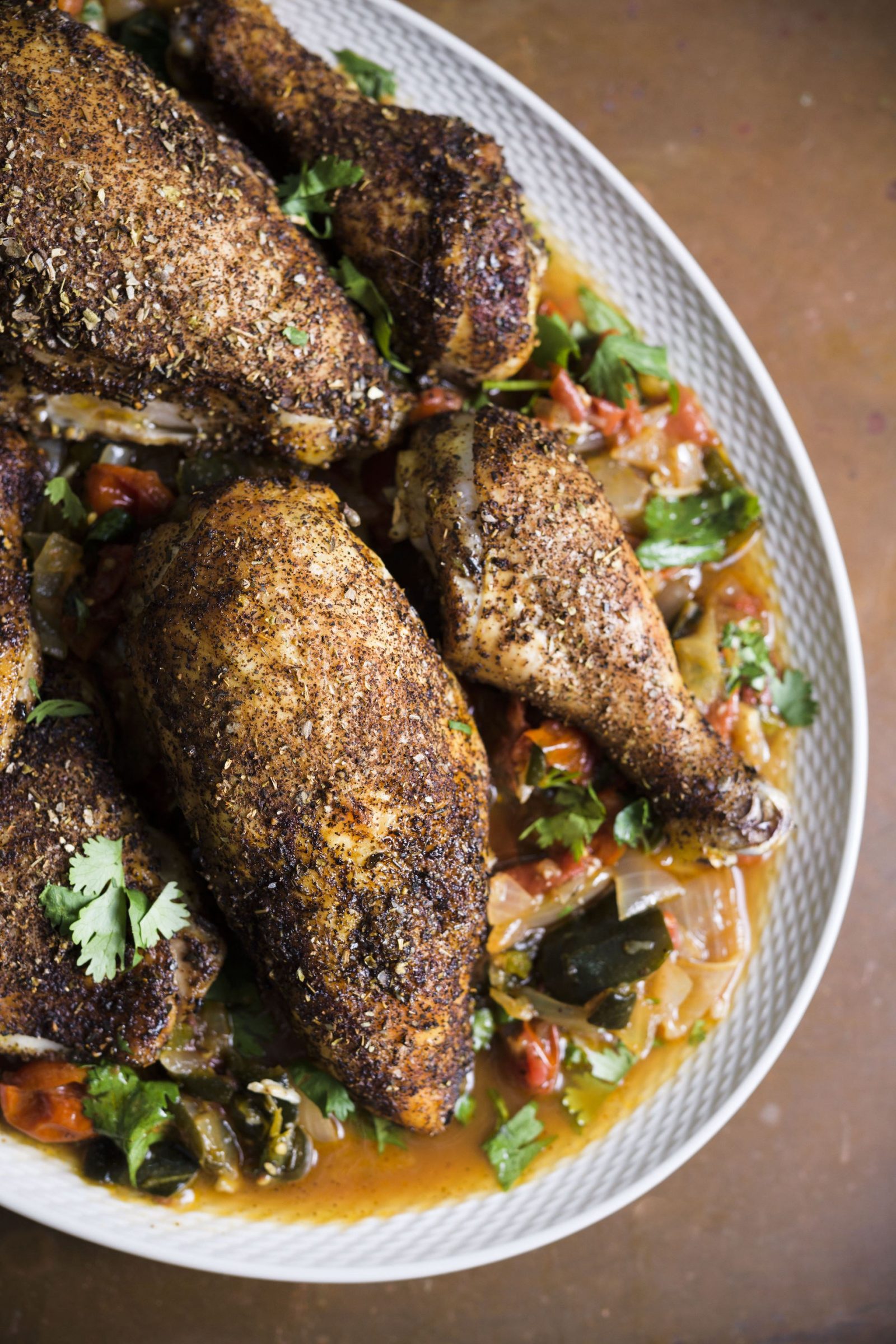 roasted-poblano-tomato-salsa-chicken-traybake