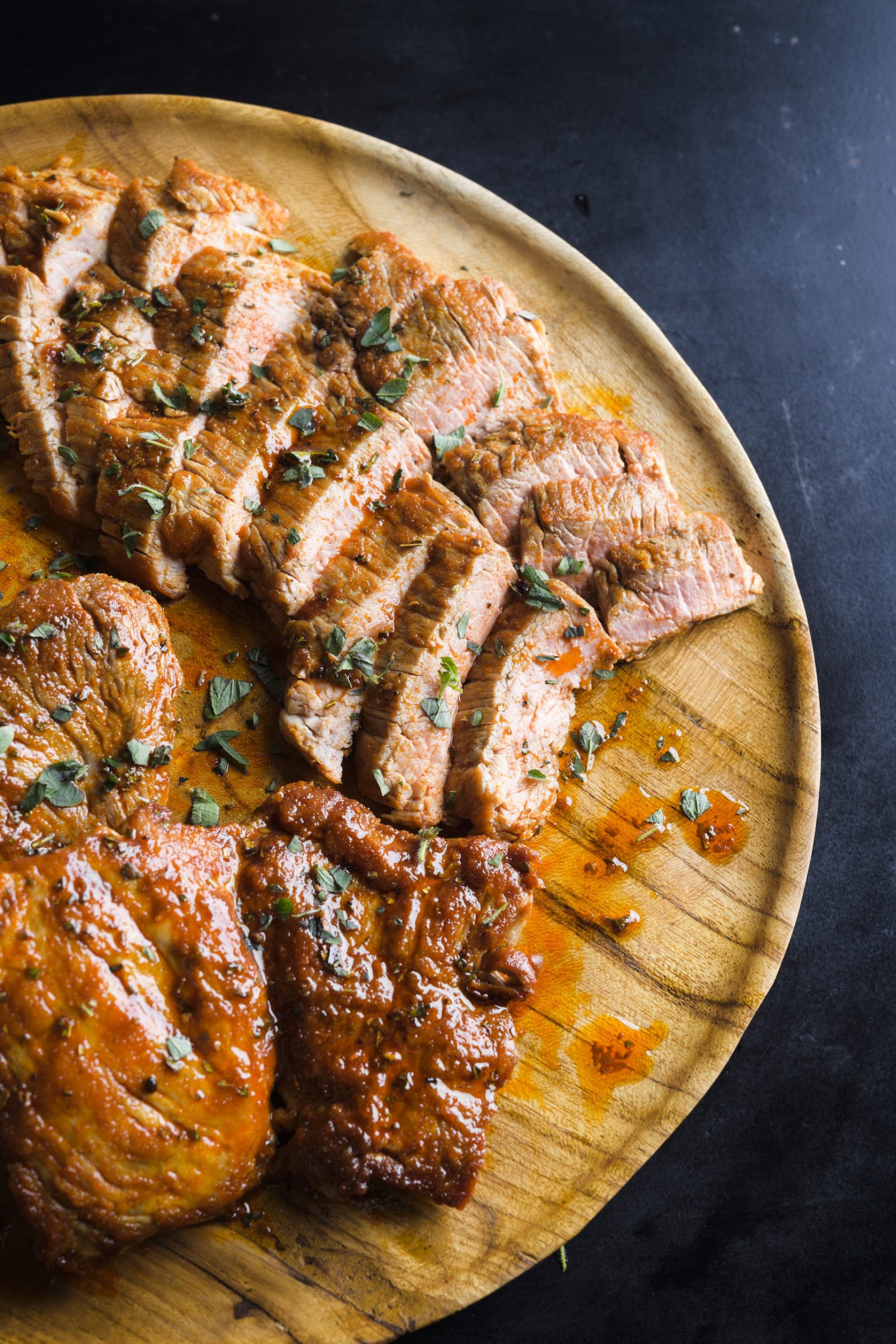 smoked-paprika-oregano-seared-pork-tenderloin