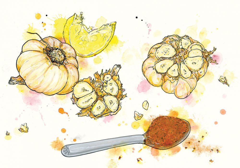 Chopping or mincing garlic brings out its pungency.