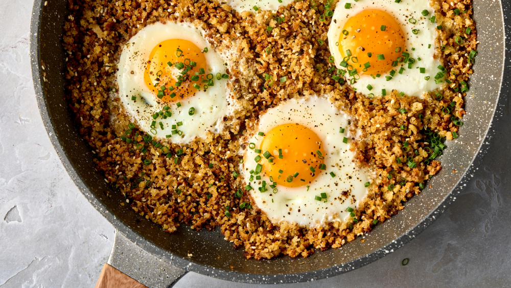 Forget Fussy Benedicts and Make Pamesan Panko Fried Eggs for Brunch 1