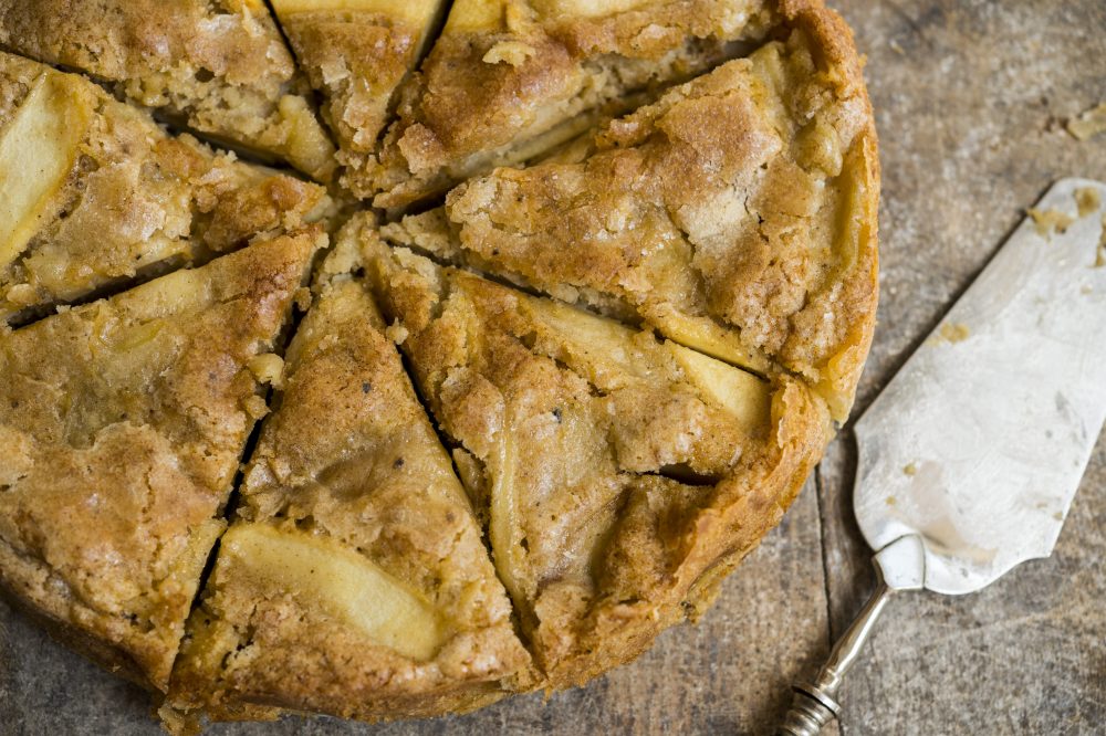 French Caramelized Apple Cake