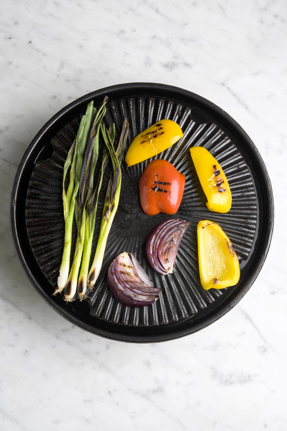 Grill indoors, sans smoke.