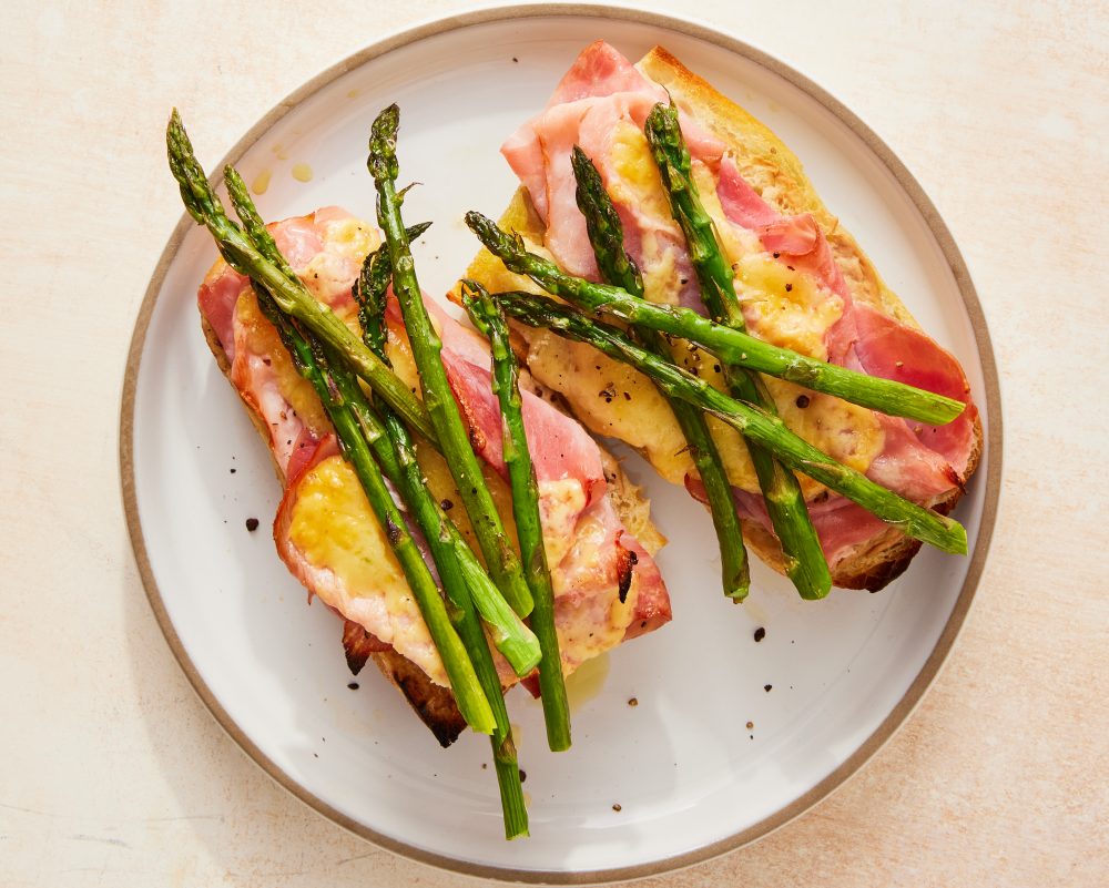 Ham Gruyere and Asparagus Tartines 0191 2