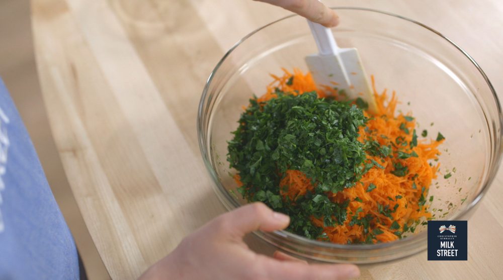 How the French Dress Up Raw Carrots