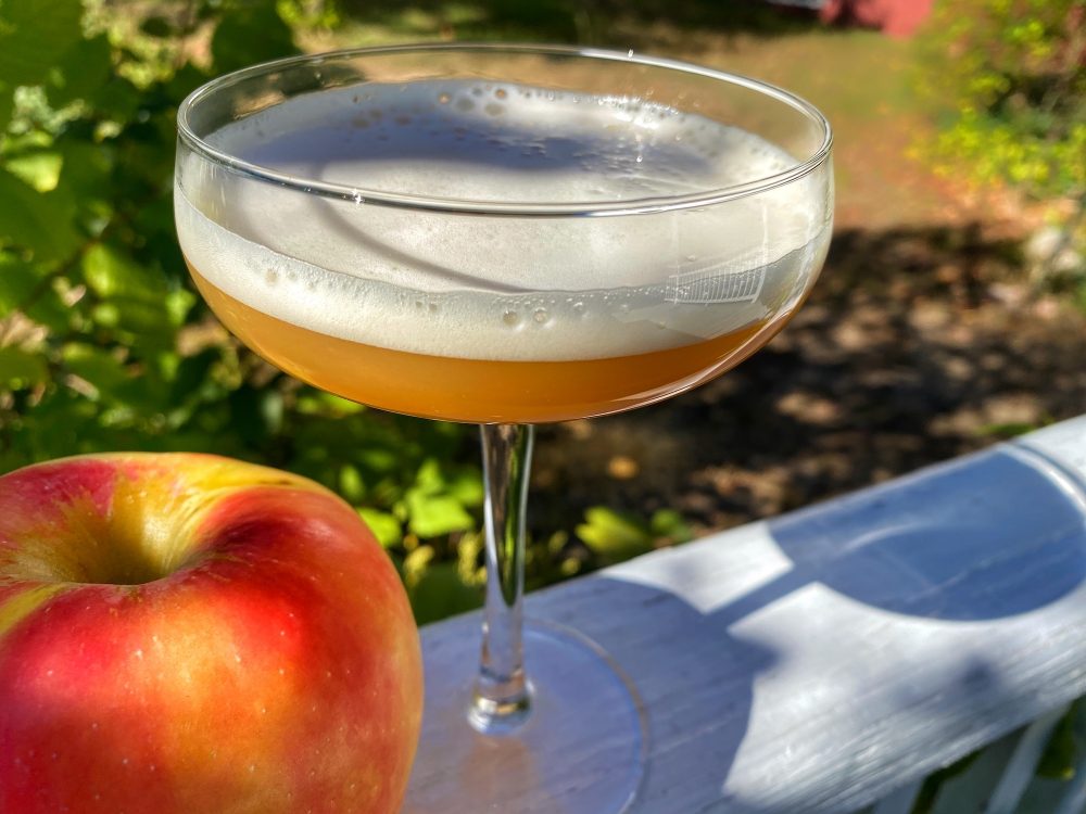 JM apple cocktail