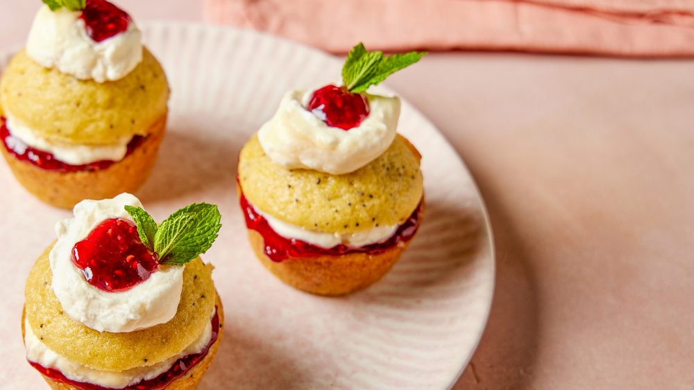 Lemon Cream Raspberry Victoria Cakes Single FB