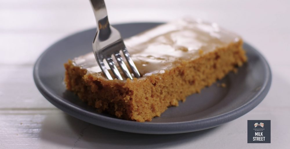 Macau's Richly Flavored Sweet Potato Cake