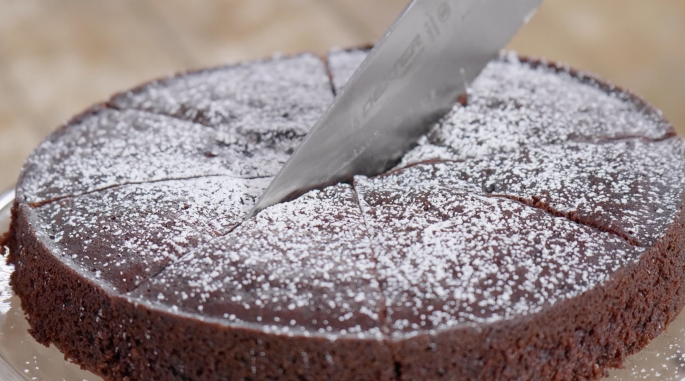 Rich Chocolate Cake—No Oven Necessary