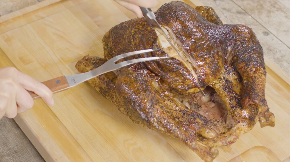 Smoky Chinese Tea Revitalizes the Thanksgiving Bird