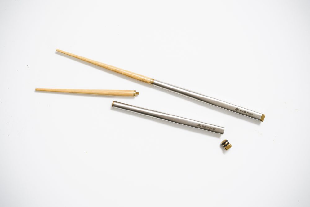 Collapsible travel chopsticks