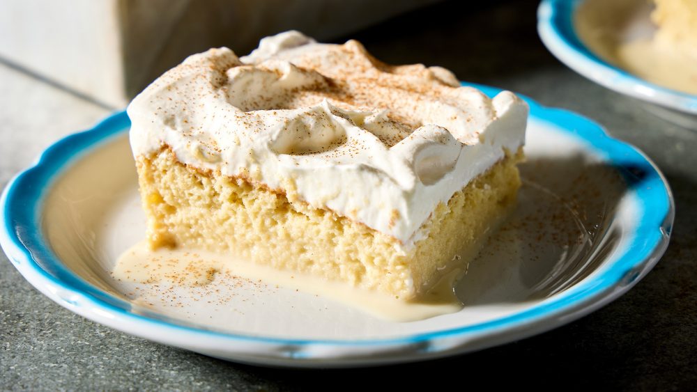 Almond rum tres leches