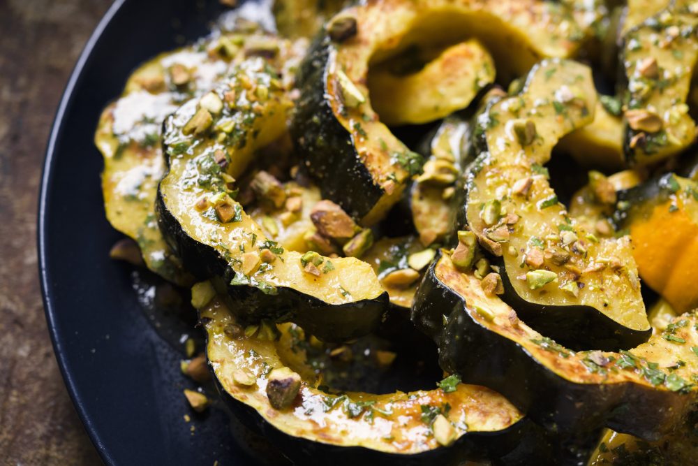 browned-butter-orange-roasted-acorn-squash