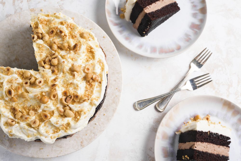chocolate-hazelnut-cream-cake