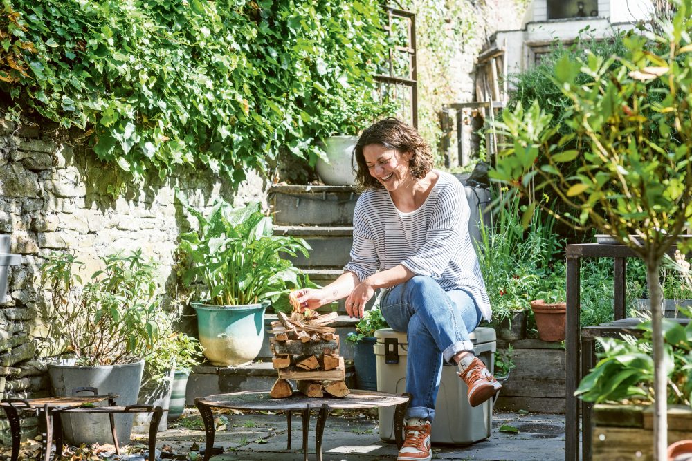 Grill marks are overrated and other grilling myths with genevieve taylor 1 1
