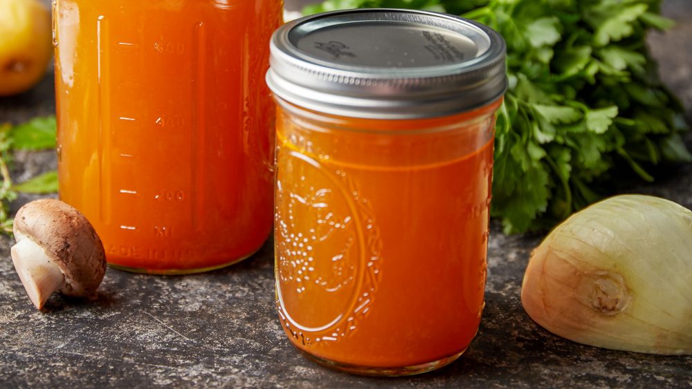 How to make vegetable broth that actually tastes like vegetables 1