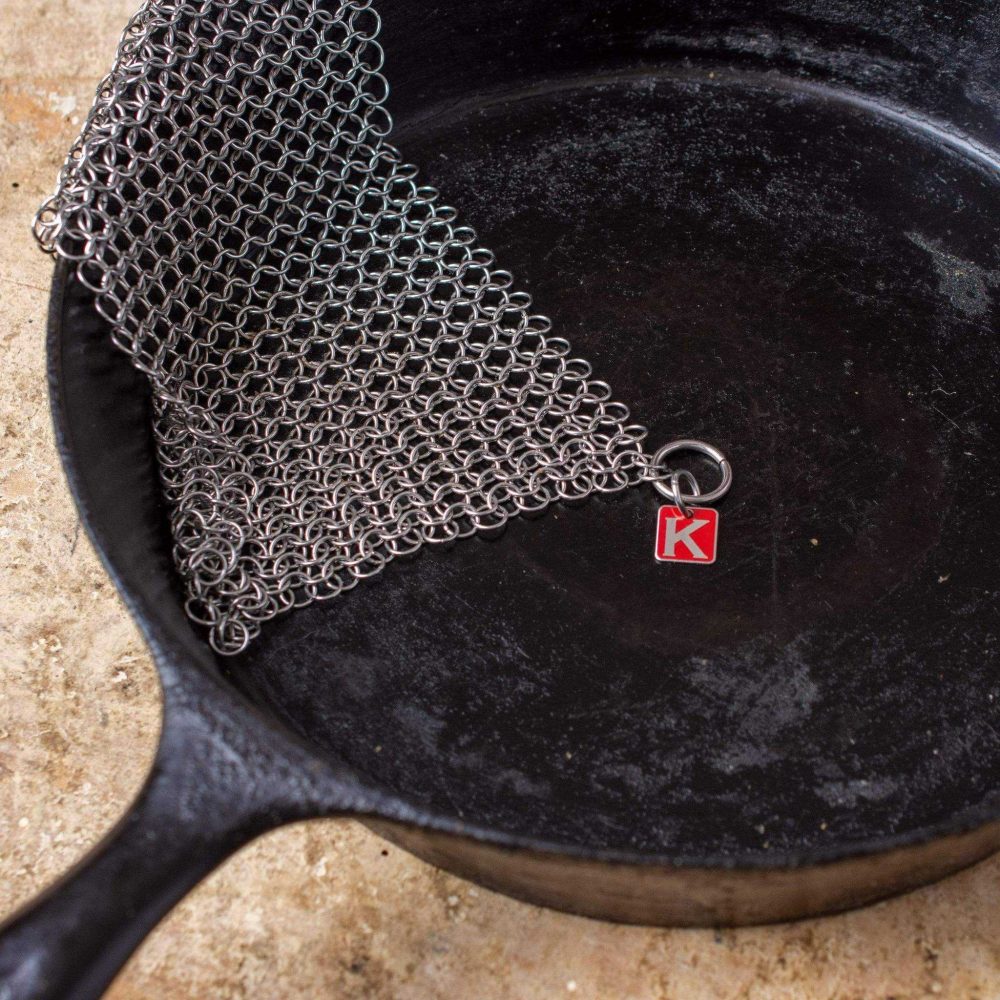 This scrubber slays grime.