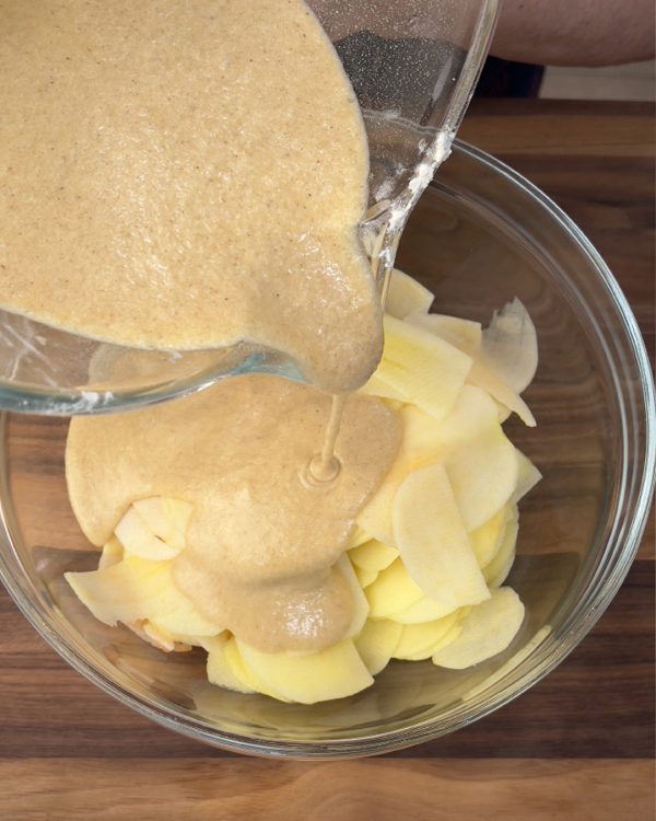 Apple Cake i47 Step 3