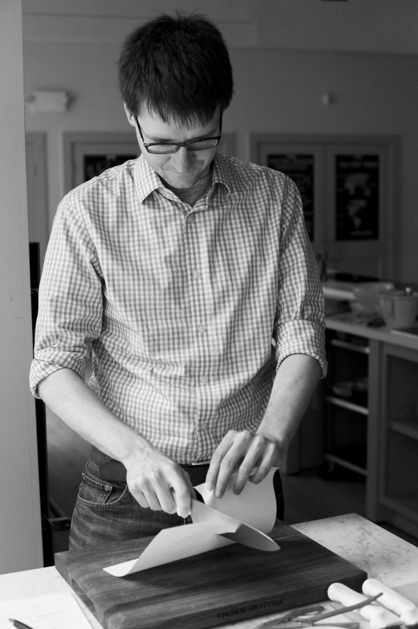 The sharpening results were noticeable: “I feel the sharpness of it more—it wants to bite into something.”